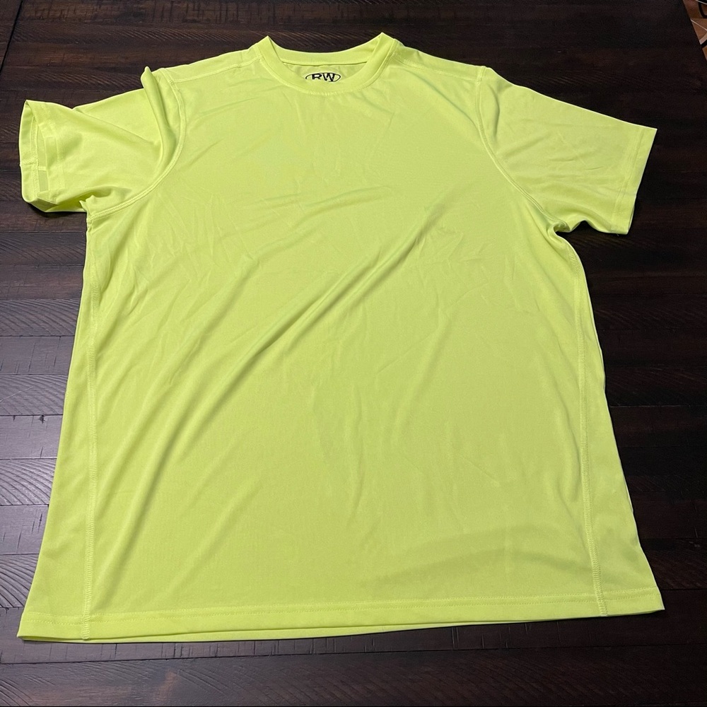 Performance‎ Short Sleeve Tee